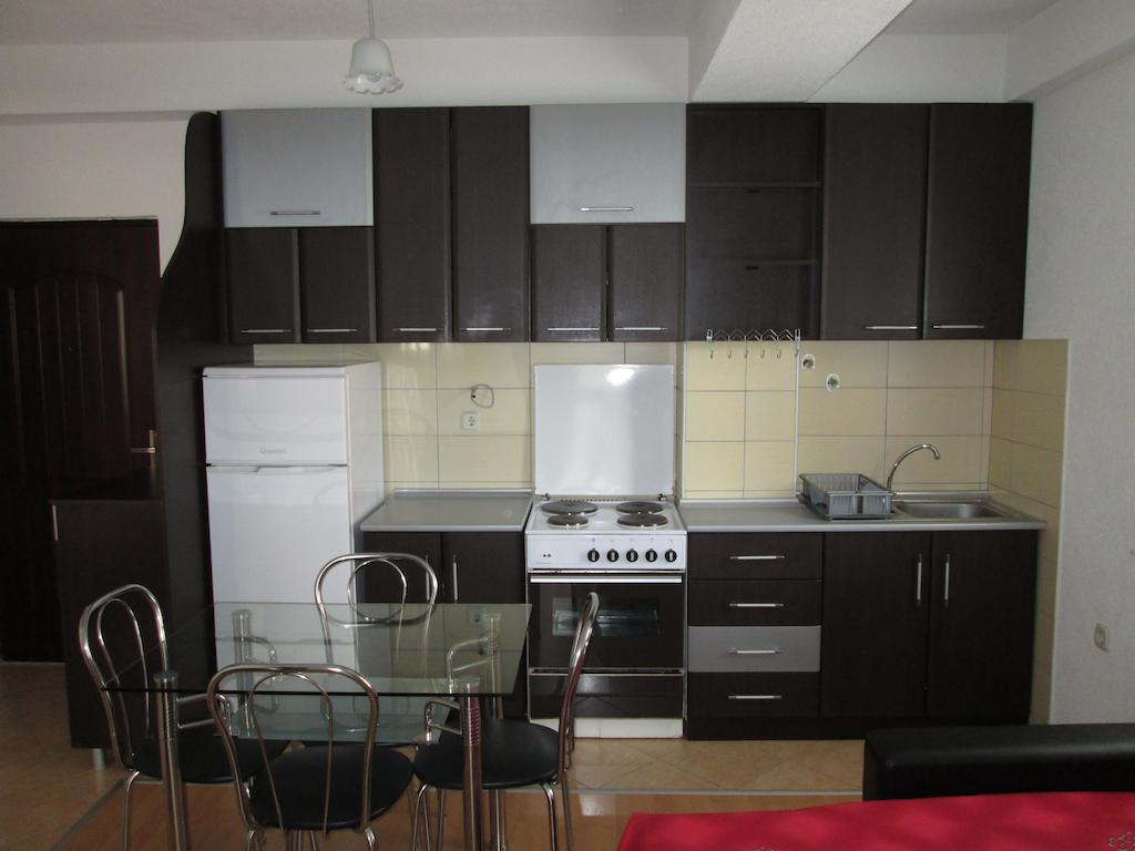 Tatjana'S Apartments Ohrid Zimmer foto